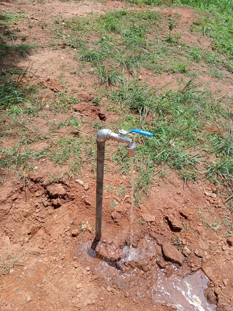 Trinkwasserprojekt in Bangoua